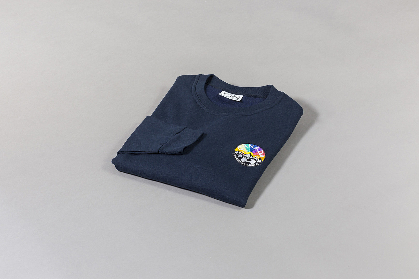 Sudadera-CANADA_azul-m_IMG_1169_edit2-1620x1080